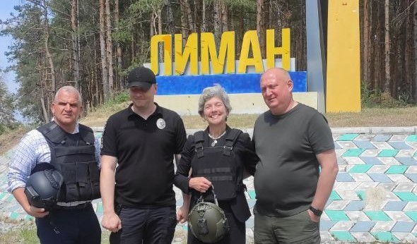 В Лиман приехала первая избранница Вестпорта Джен Тукер: фото