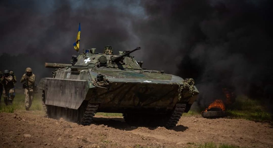 В эпицентре боевых действий остаются Бахмут и Марьинка