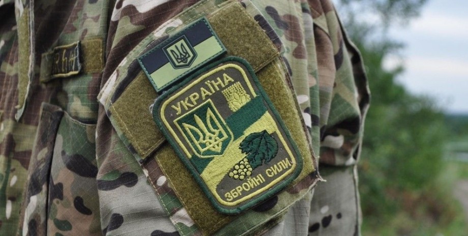 Батько і син не бачилися понад пів року і зустрілися у Бахмуті: щемливе відео
