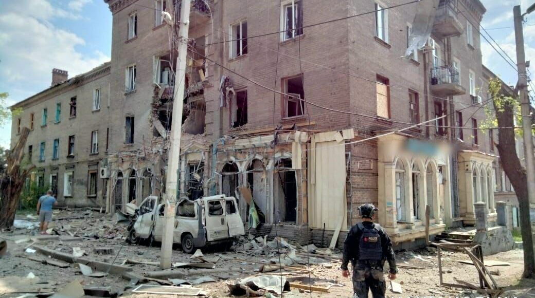 Росіяни за добу здійснили 26 атак на цивільне населення Донеччини, є вбиті і поранені діти
