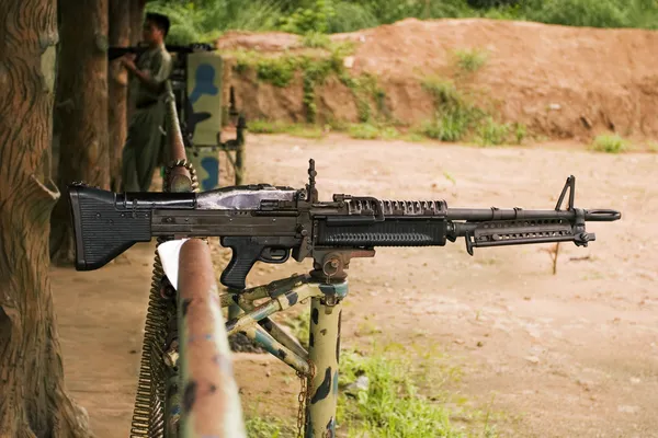 Ворог б’є по логістиці на Луганщині, щоб жителі звільнених сіл не змогли отримати продукти допомогою
