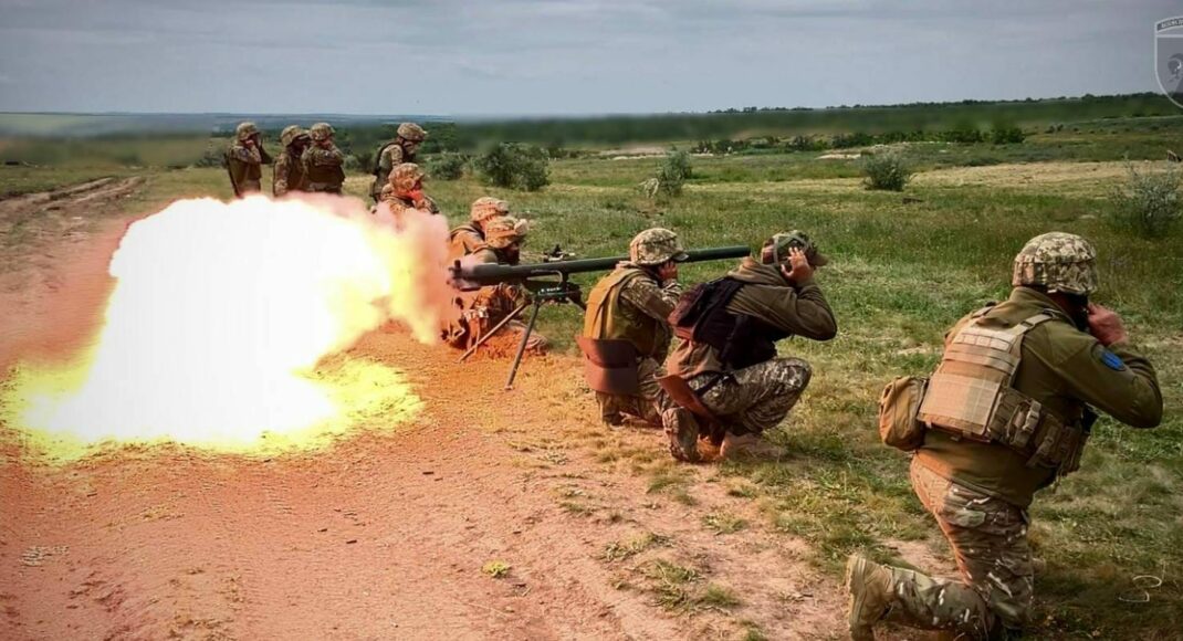 На Бахмутському напрямку наші захисники відбили атаки ворога в районах Кліщіївки
