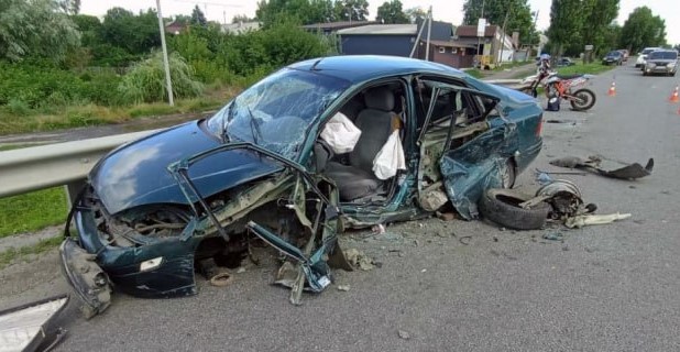 Батько та шестирічний хлопчик постраждали внаслідок ДТП у Покровському районі