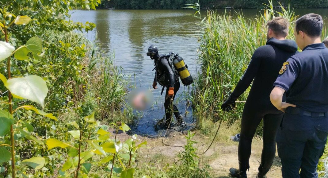 У ставку Краматорського району потонув чоловік