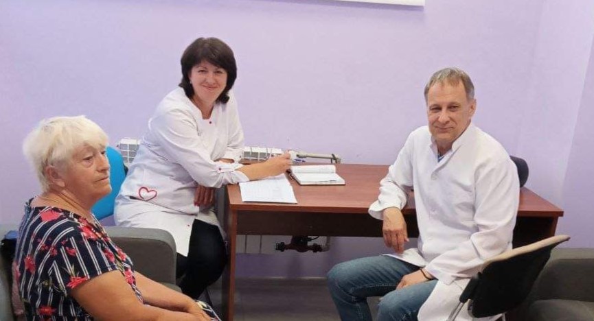 У Києві в хабі Нижньодуванської громади переселенців щодня приймають лікарі