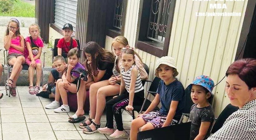 У Покровську навчають дітей безпечної поведінки з підозрілими предметами