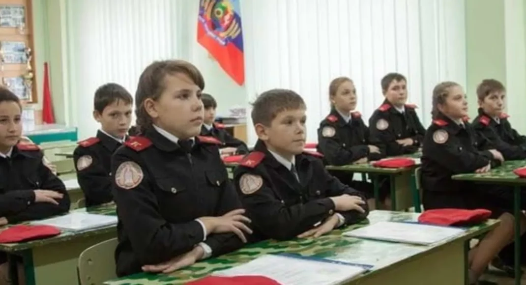 На окупованій Луганщині загарбники впроваджуватимуть радянські практики у роботі з молоддю, — Лисогор
