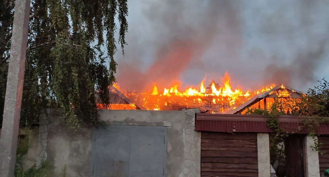 У Донецькій області минулої доби рятувальники ліквідували 7 пожеж