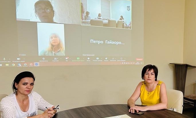 В Покровской громаде демонтируют памятник Горькому, — МВА