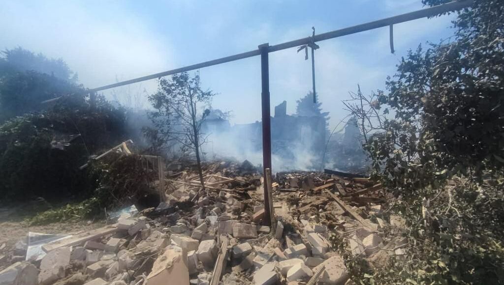 У Шахтарському на Донеччині росіяни пошкодили 3 будинки, — ОВА