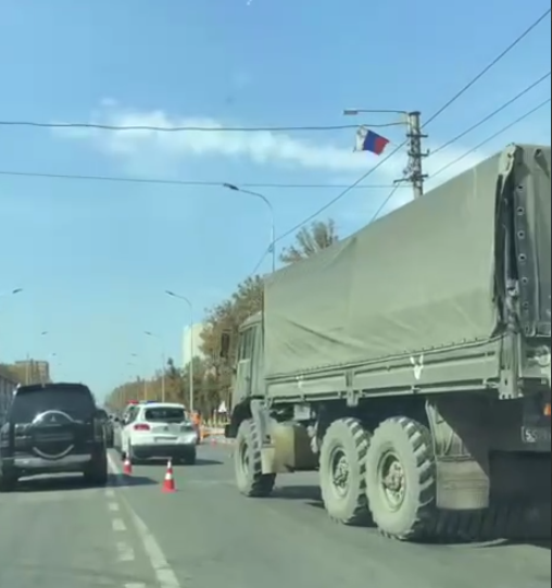 У центрі окупованого Маріуполя сталася чергова аварія за участі російських військових: відео