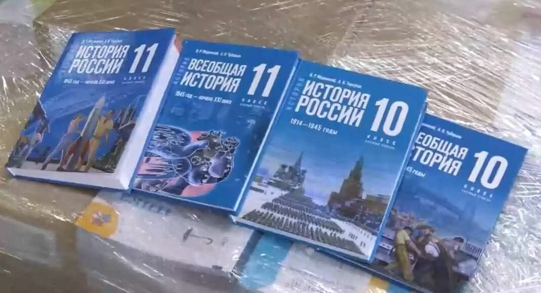 На окуповані території Луганщини загарбники завезли понад 750 тисяч пропагандистських книг, — спротив