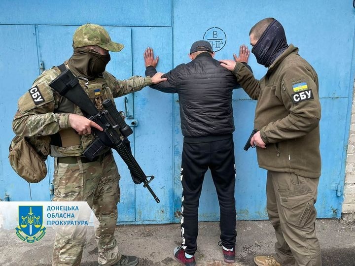 До 14 років за ґратами засуджено мешканця Лиману за передачу позиції ЗСУ і Нацполіції загарбникам
