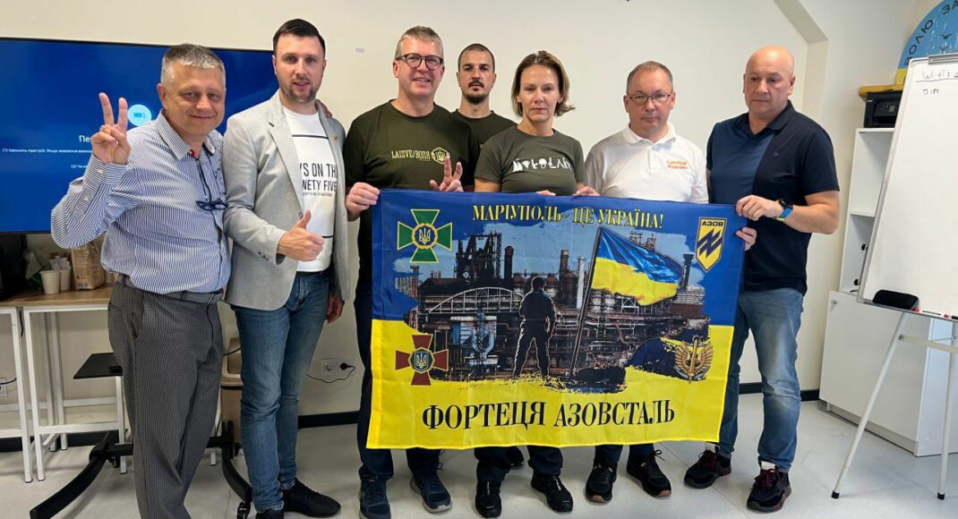 Литва і Латвія передали меблі для облаштування соціального житла для маріупольських переселенців у Дніпрі