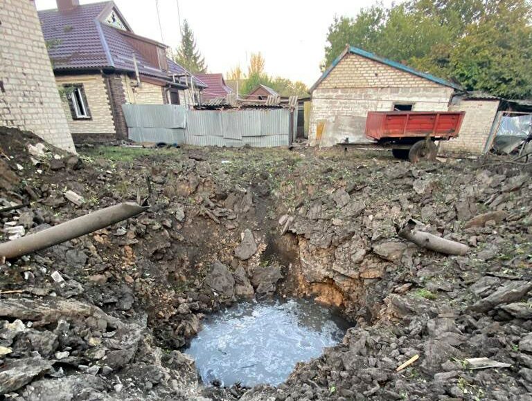 В Донецкой области за сутки россияне разрушили 2 жилых дома и завод, — полиция
