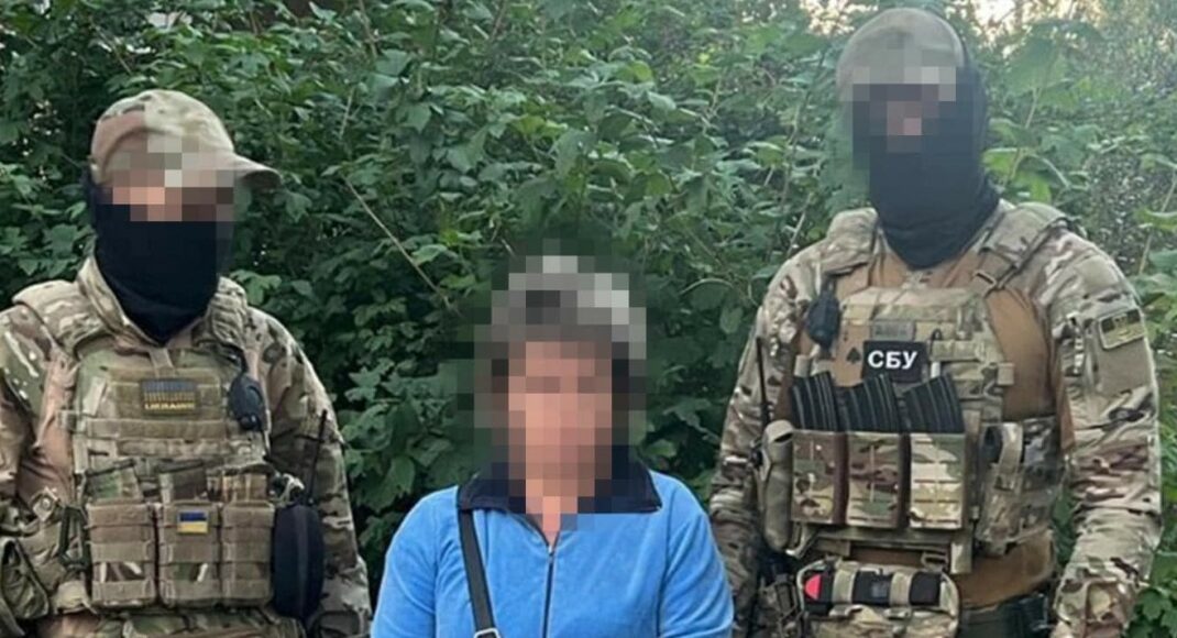 Затримали мешканку Торецька, яка передала росіянам вісім локацій українських військових
