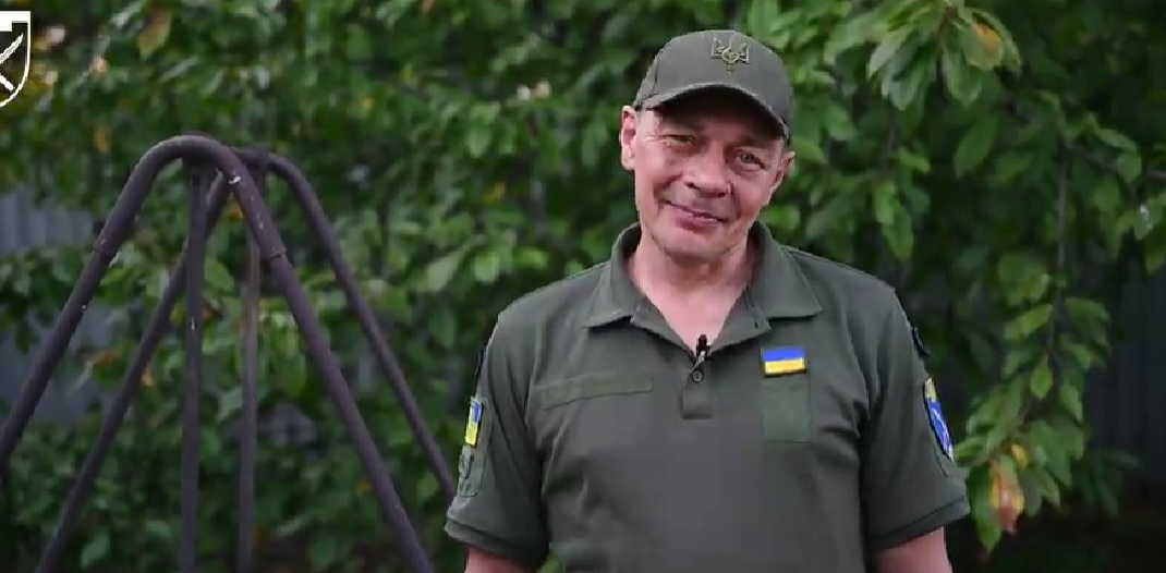 Донецкая бригада поздравила украинских школьников с праздником 1 сентября: видео
