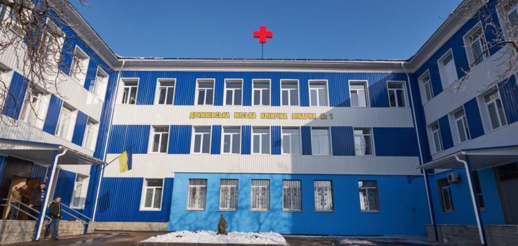В больницах Дружковки обустроены подвальные помещения для пациентов и медиков