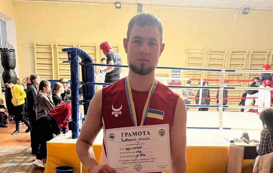 Кикбоксеры Луганщины заняли несколько призовых мест на чемпионате Украины