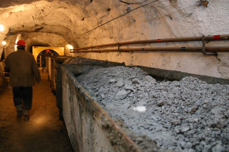 На ТОТ Луганської області загарбники залишили шахти без фінансування, — Лисогор