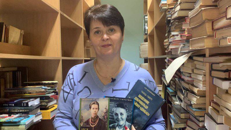 У Дніпрі триває масштабний збір літератури книжкового фонду Маріуполя: є понад 2000 книг