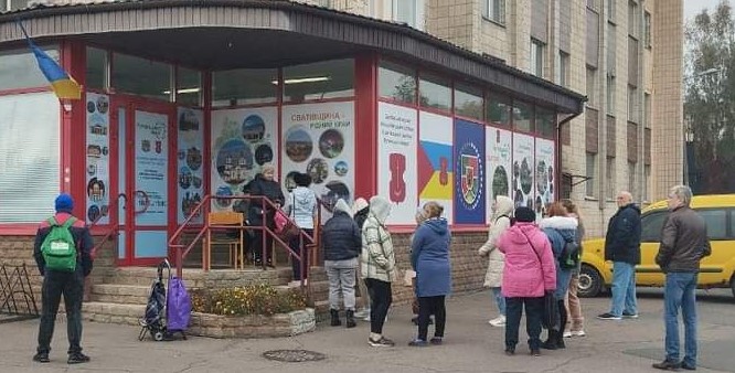 На Київщині переселенці з Луганщини можуть отримати ліки та засоби індивідуального захисту