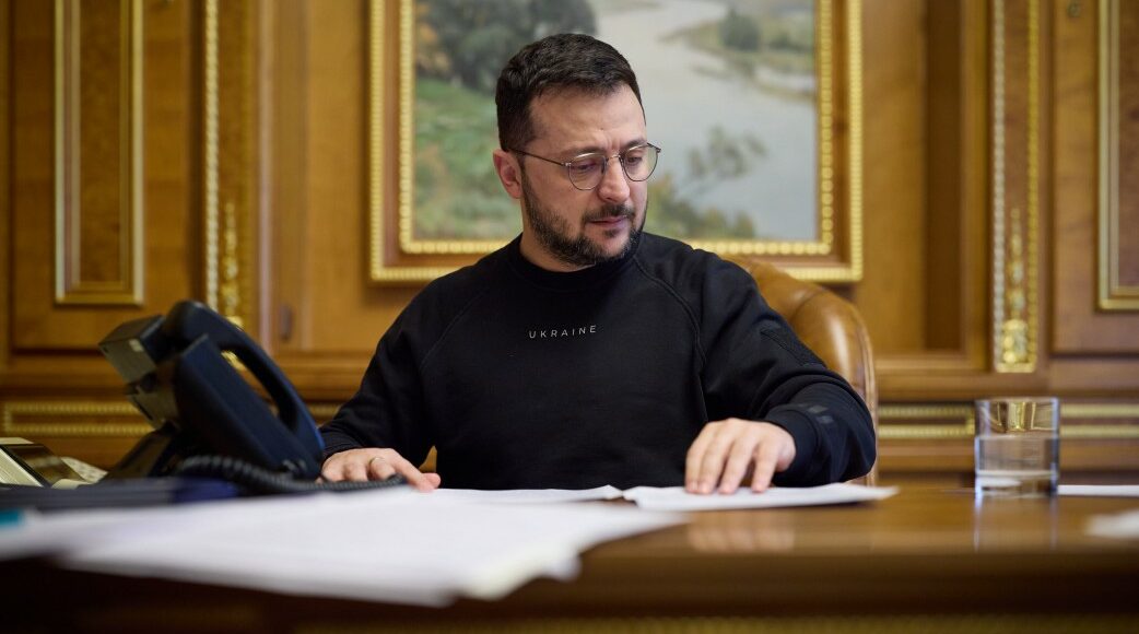 Зеленський вніс до Верховної Ради законопроєкти про продовження термінів дії воєнного стану і загальної мобілізації