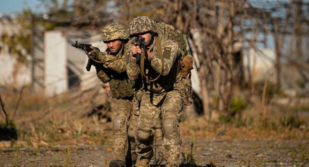 Украинские силы уничтожили в течение недели 7020 военных рф, — Павлюк