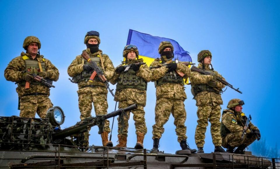 Зеленський і Залужний привітали військових із Днем сухопутних військ
