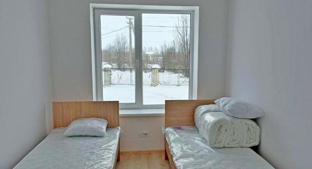 Шелтер для переселенцев из Луганщины открыли на Львовщине (фото)
