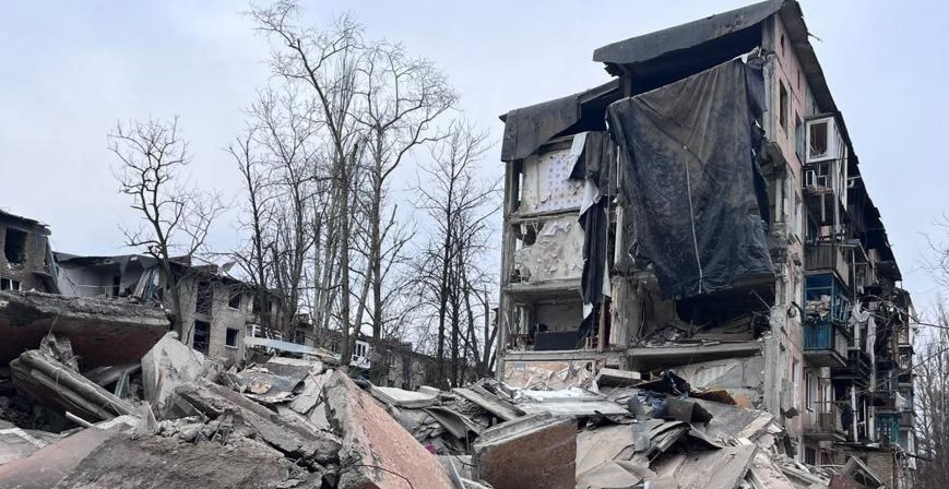 По Авдіївці зранку війська рф випустили 4 ракети: є загиблий та поранений