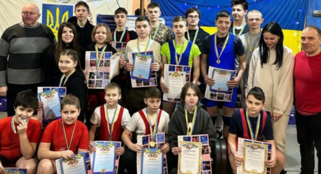 До Дня Соборності України на Донеччині відбувся дитячий турнір з важкої атлетики