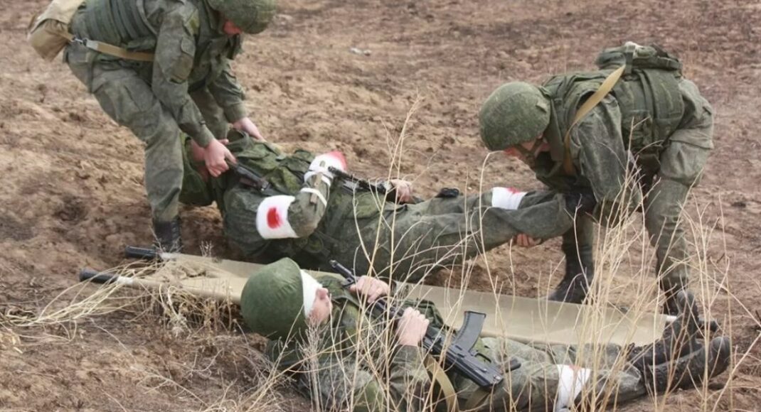 Поранених росіян після нетривалого відновлення повертають до «м’ясних» штурмів, — Лисогор