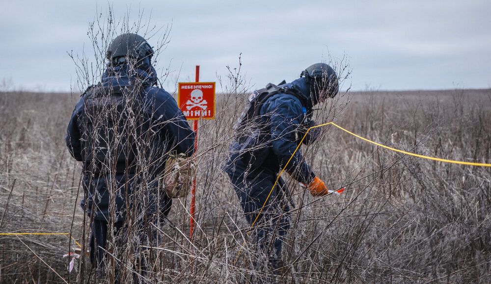 На Донеччині за добу піротехніки знайшли 30 одиниць вибухонебезпечних предметів