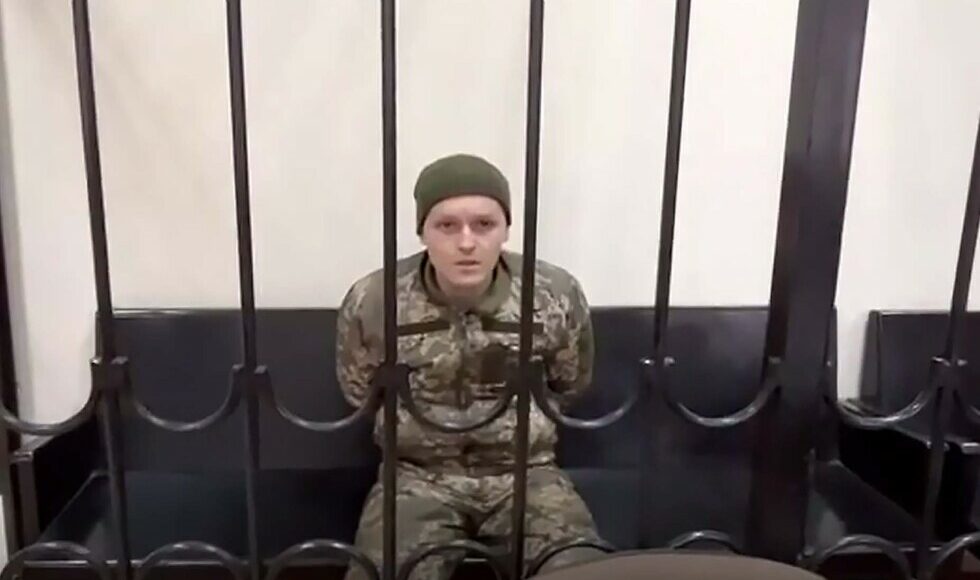 Окупанти "днр" засудили до довічного увʼязнення бійця полку "Азов" Олексія Буру