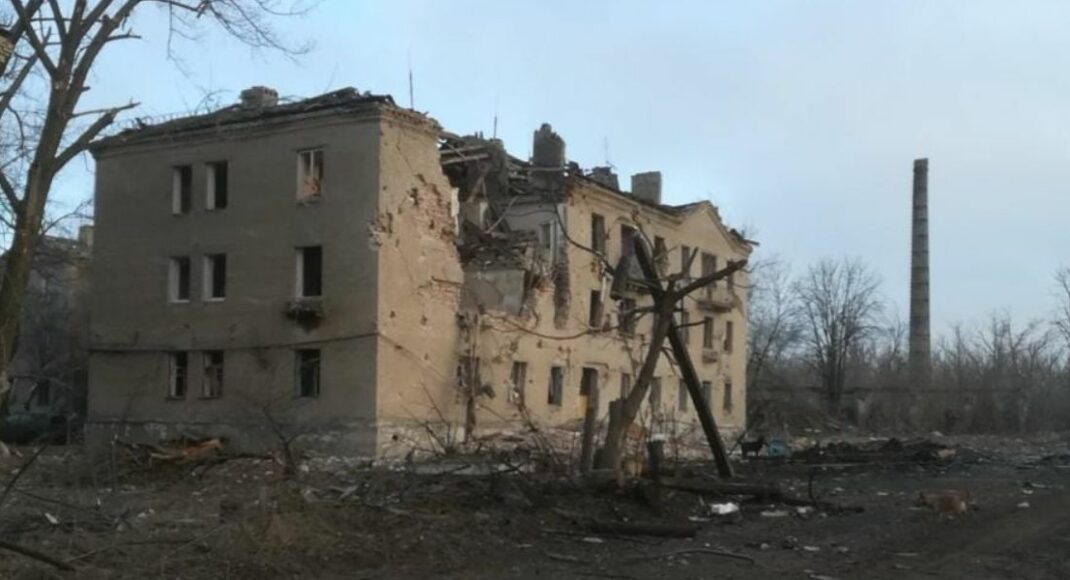 За добу росіяни 7 разів обстріляли населені пункти Донеччини: постраждали три райони (фото)