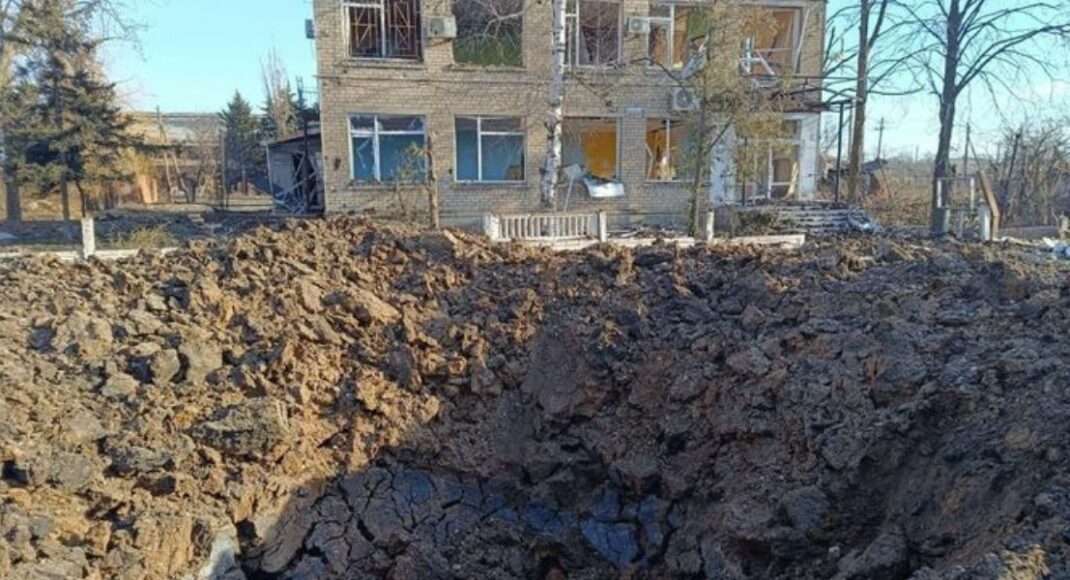 За добу росіяни 21 раз обстріляли населені пункти Донеччини