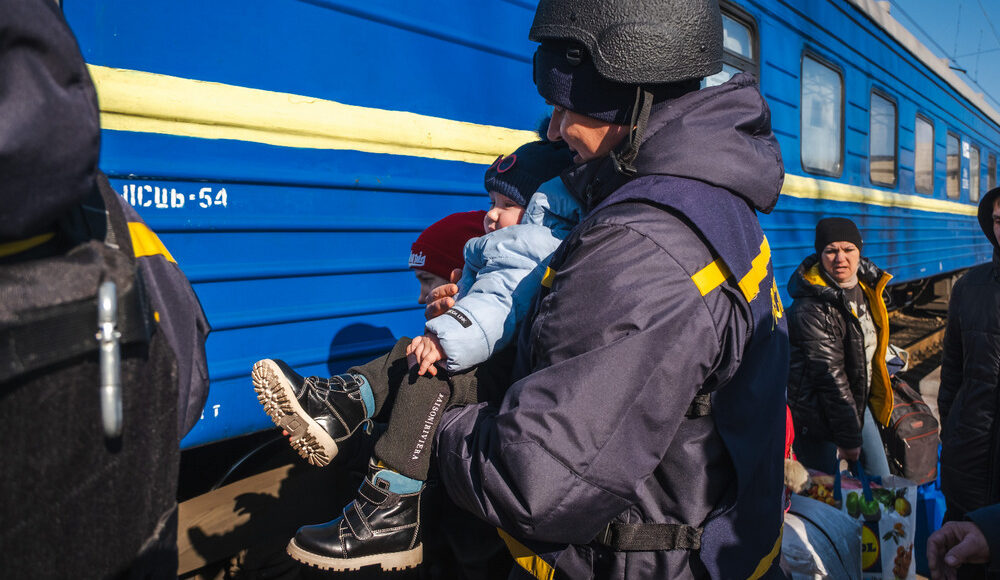 З Донеччини евакуювали ще 198 дітей