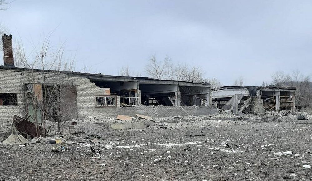 Оккупанты разрушили зооприют Мирнограде в Донецкой области, есть погибшие и раненые животные (фото)