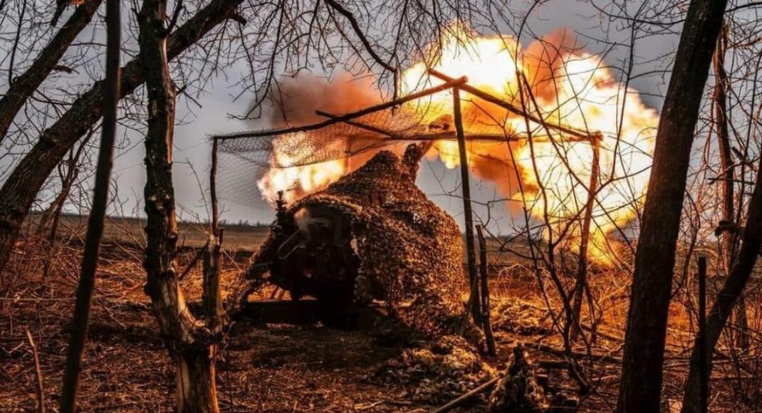 Сили оборони знешкодили ще 19 ворожих танків і 810 окупантів