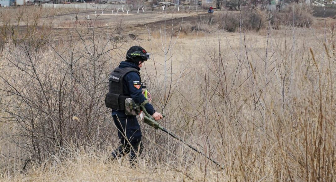 40 вибухонебезпечних предметів знищили на Донеччині протягом доби (фото)