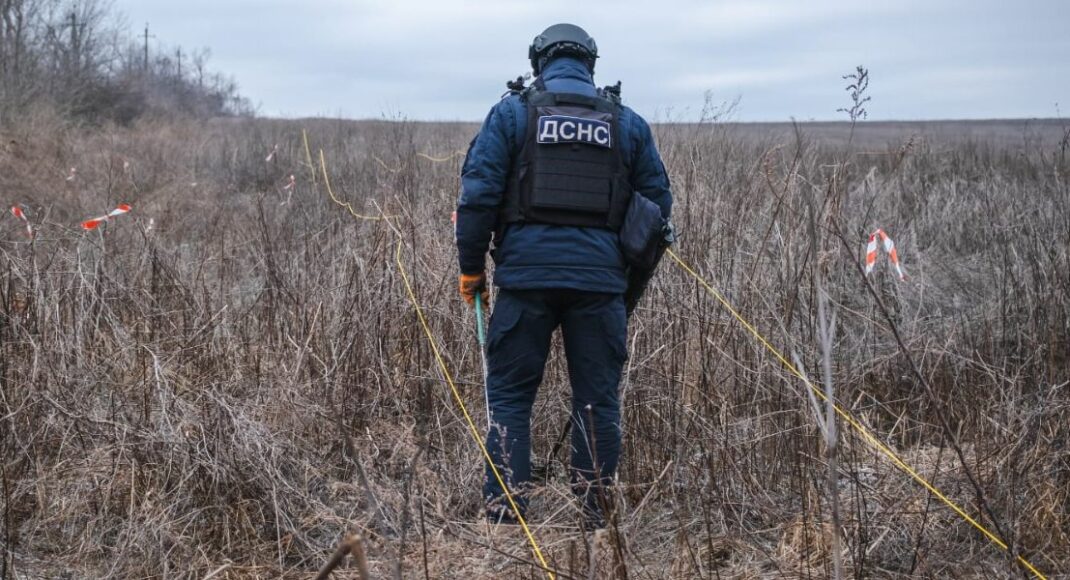 Более 1,1 миллиона гектаров территорий Донецкой области нуждаются в разминировании