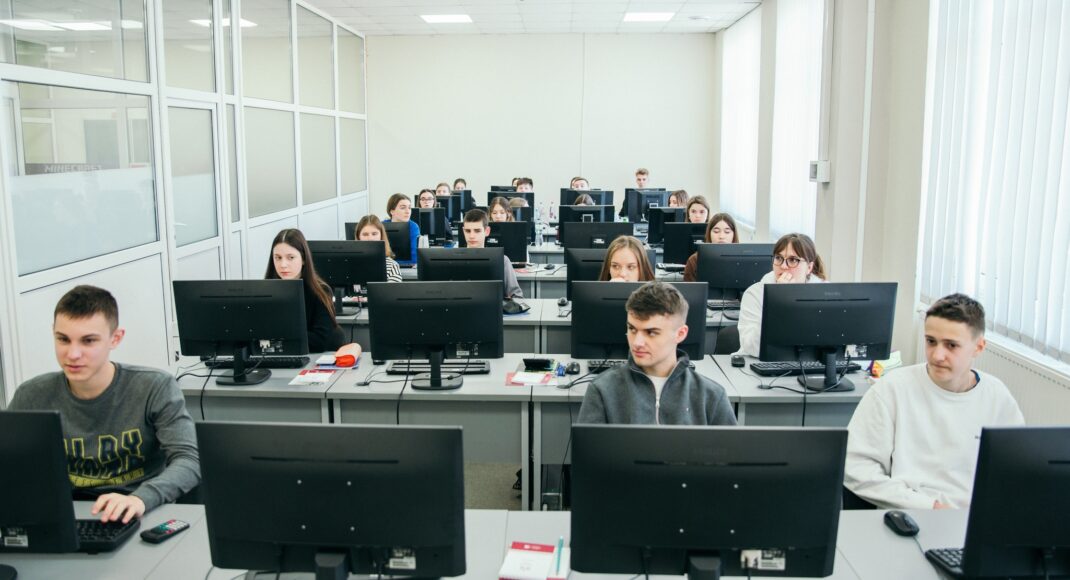 Економічна Олімпіада в Україні: релоковані навчальні заклади з Донеччини показали гарні результати