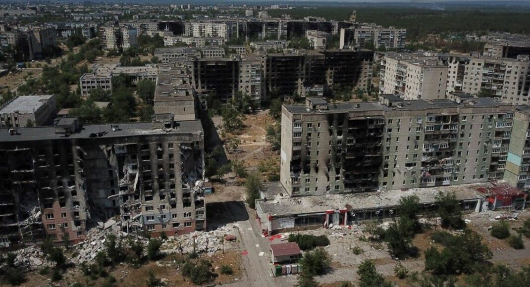 В оккупированном Северодонецке можно попасть "на подвал" за съемку фото и видео в городе