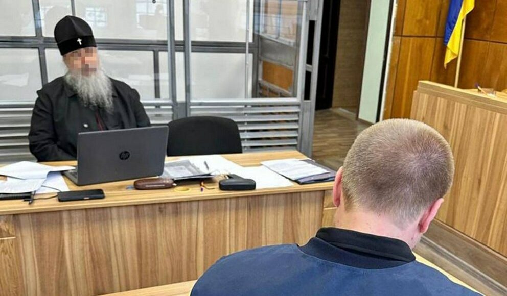Настоятеля Святогірської лаври взяли під варту за підозрою у поширенні інформації про розміщення ЗСУ