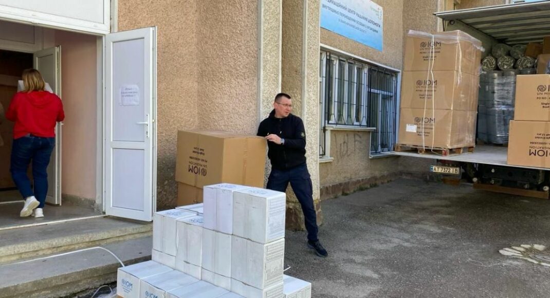 МОМ виділила понад 6 мільйонів гривень для переселенців з Луганщини, яких прихистила Івано-Франківщина