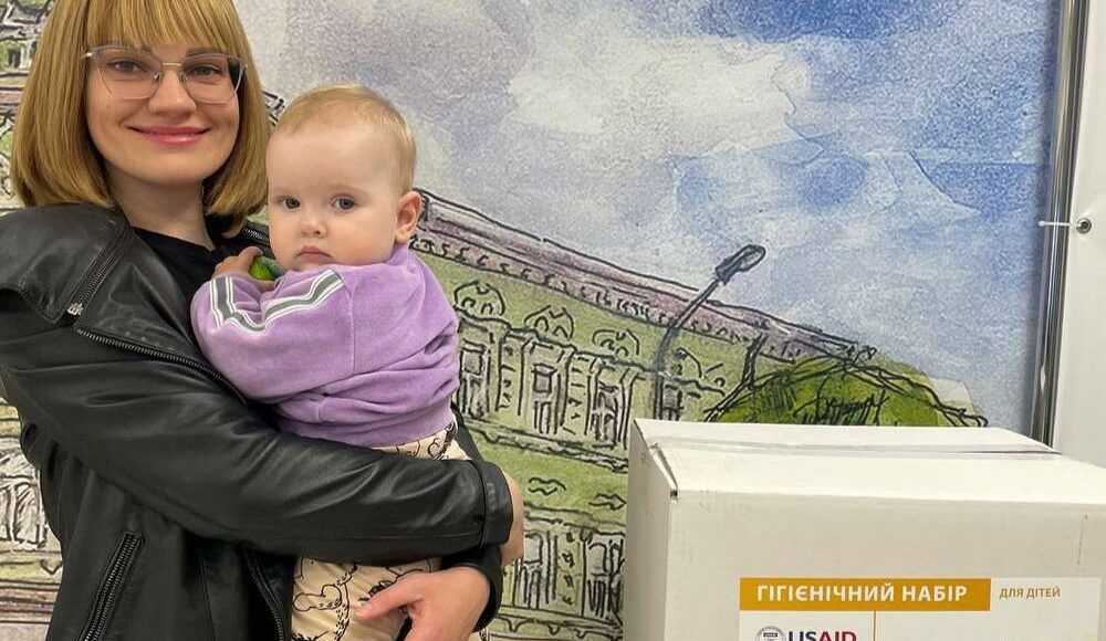 Маріупольські родини отримали гігієнічні набори від Карітас (фото)