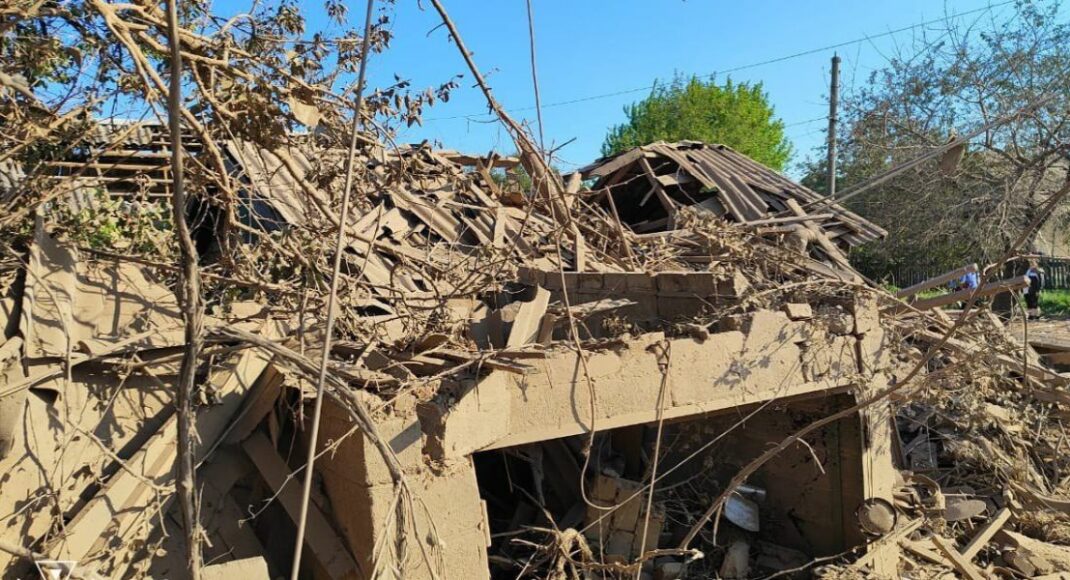У Дружківці з-під завалів приватного житлового будинку вилучили тіло чоловіка (фото)