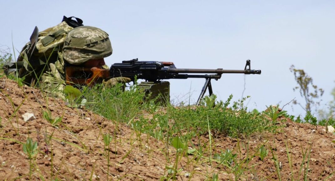 Російські загарбники продовжують тиснути на Покровському напрямку, — Генштаб