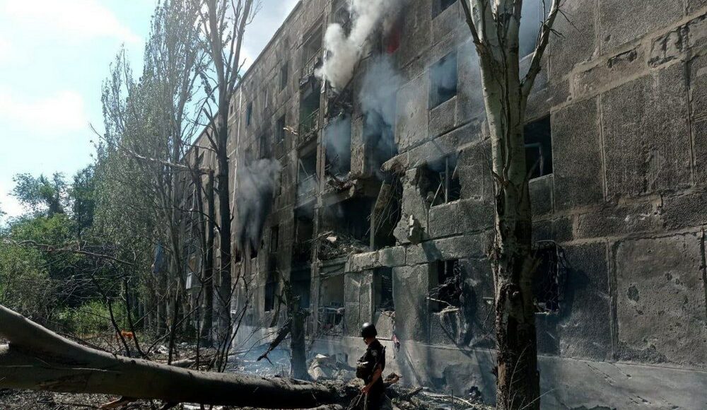 В полиции рассказали о последствиях вражеских обстрелов в Донецкой области: 5 погибших и 11 раненых с 1 ребенком